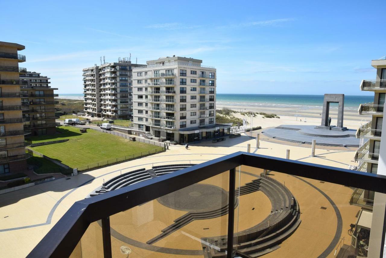 Apartamento Plaza De Panne Exterior foto