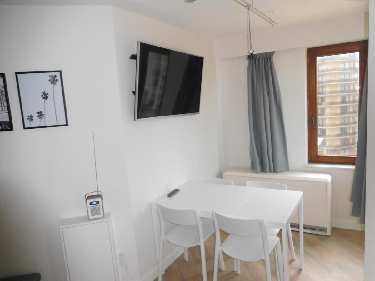 Apartamento Plaza De Panne Exterior foto